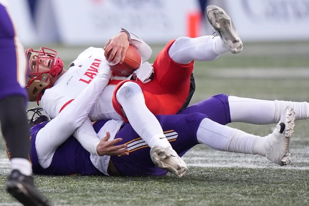 Forteza kicks six field goals to lift Laval to 2217 win over Laurier