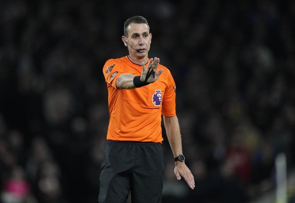 FILE - Referee David Coote reacts during the English Premier League soccer match between Tottenham Hotspur and Brighton and Brentford, at White Hart Lane Stadium in London, England, Wednesday , Jan 31, 2024. (AP Photo/Dave Shopland, File)