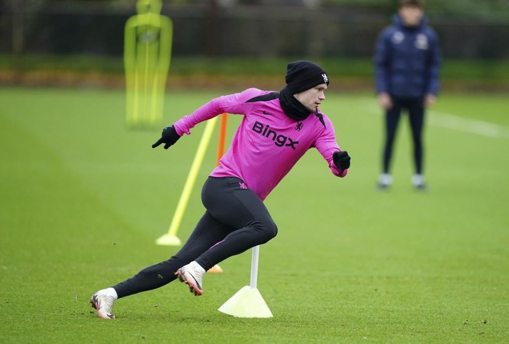 Chelsea's Mykhaylo Mudryk during a training session at Cobham Training Ground, London, Wednesday Nov. 27, 2024. (Zac Goodwin/PA via AP)