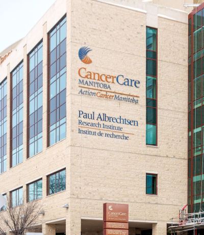 A letter signed by 14 doctors and medical staff at CancerCare Manitoba described how Dr. Alessandra Cassano-Bailey has spent more than two years attempting to introduce transarterial radioembolization, or TARE, a minimally invasive treatment used for patients with certain liver cancers. But despite holding years of meetings, repeated requests and discussions, the physicians say there is still no indication the procedure will be implemented in Manitoba. (Mike Deal Winnipeg free Press files)