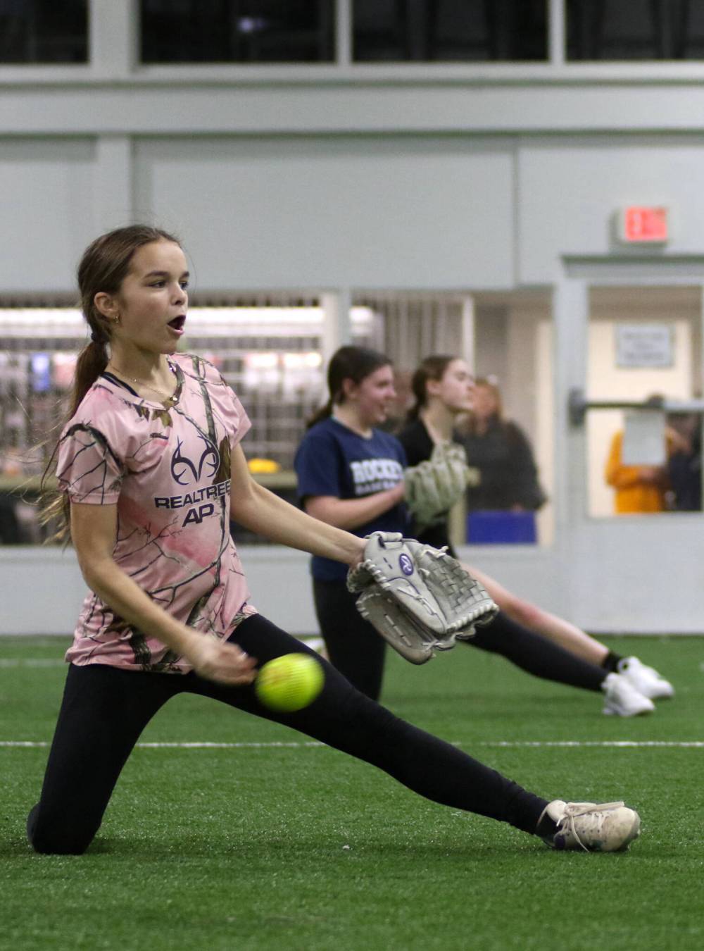 Softball pitchers work on their arm action during TC365’s pitching camp on Friday, led by Boissevain native and Team Canada pitcher Danika Nell, who is back for the semester break after her first term at Boston University, where she’s playing NCAA Division I ball. (Thomas Friesen/The Brandon Sun)