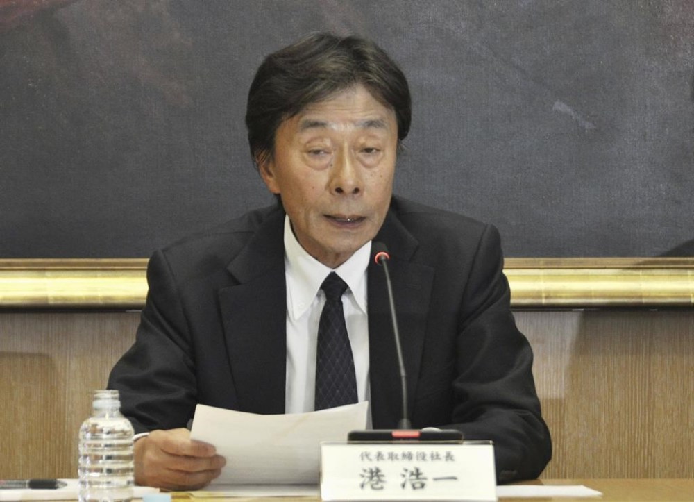 Fuji Television Network President Koichi Minato speaks during a news conference at the headquarters in Tokyo, Friday, Jan. 17, 2025. (Makiko Kosaka/Kyodo News via AP)