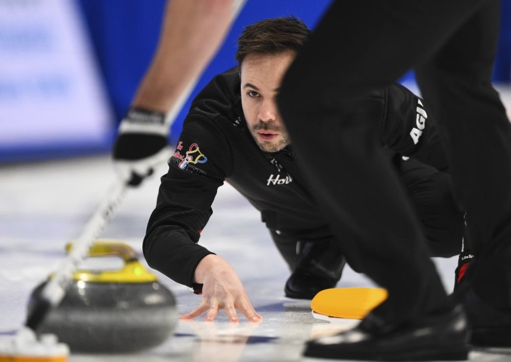 Team Ontario skip John Epping takes on Team Saskatchewan at the Brier in Kingston, Ont., on Tuesday, March 3, 2020. THE CANADIAN PRESS/Sean Kilpatrick