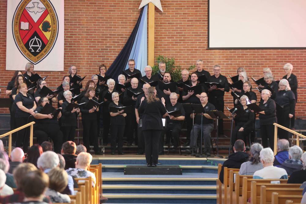 The Strathclair Theatre Chorus performs during the group’s concert held at the Knox United Church Saturday afternoon. (Abiola Odutola/The Brandon Sun)