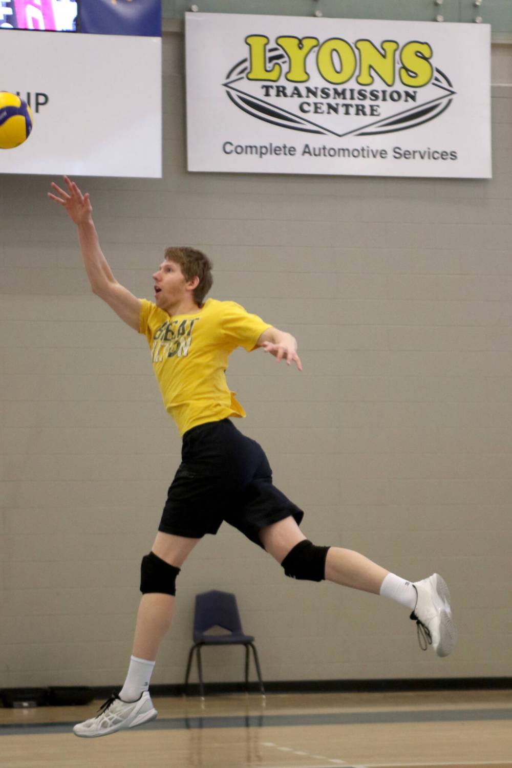 Tom Friesen has been limited by a knee injury but started both matches against Thompson Rivers two weeks ago, going for 19 kills and two errors in the first match as the Bobcats earned a sweep and bye to the quarterfinals. (Thomas Friesen/The Brandon Sun)