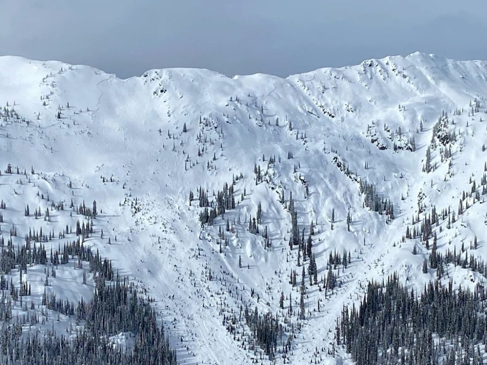 A naturally-triggered persistent slab avalanche in the Kootenays is shown in an undated handout photo. Avalanche Canada has issued a special warning covering much of northwestern and southwestern British Columbia as well as the Rockies stretching into Alberta, as