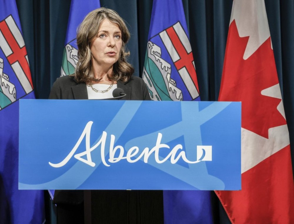 Alberta Premier Danielle Smith speaks during a news conference in Calgary on Wednesday, Feb. 19, 2025. THE CANADIAN PRESS/Jeff McIntosh