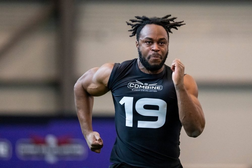 Alberta running back Ope Oshinubi takes part in 40-yard dash during the CFL's invitational combine in Waterloo, Ont. on Friday Feb. 28, 2025. THE CANADIAN PRESS/Dan Ralph