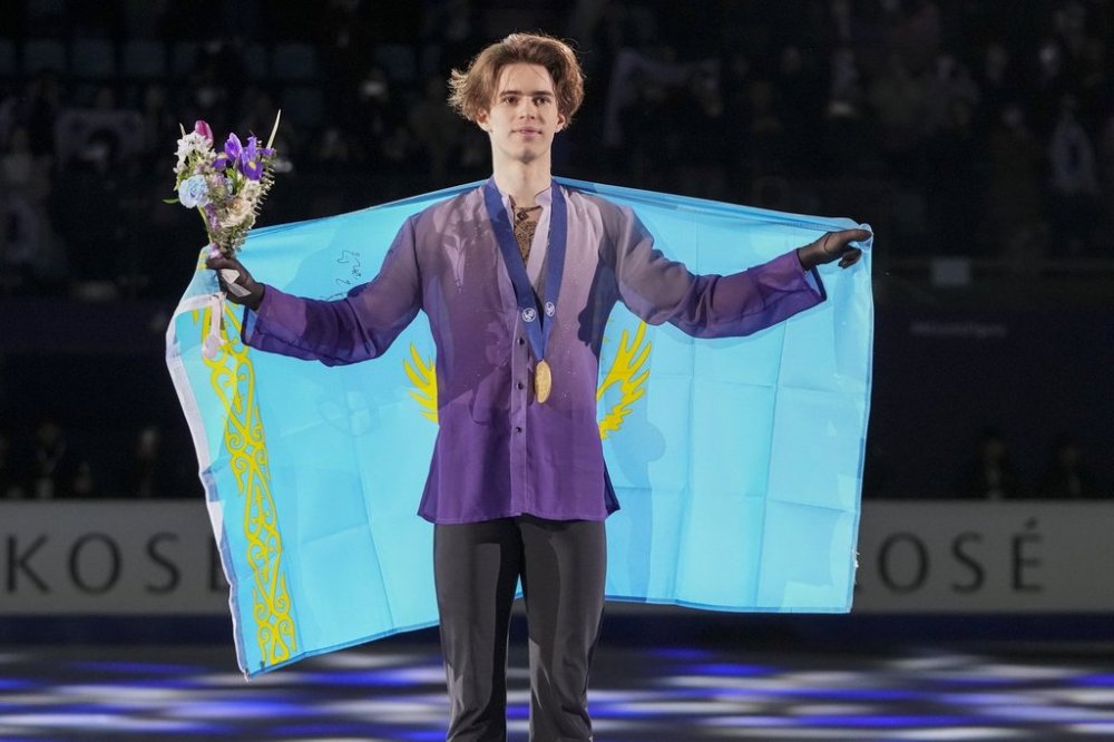 Gold medallist Mikhail Shaidorov of Kazakhstan poses during the medal ceremony for the men's free skating in the ISU Four Continents Figure Skating Championships at the Mokdong ice rink in Seoul, South Korea, Saturday, Feb. 22, 2025. (AP Photo/Lee Jin-man)