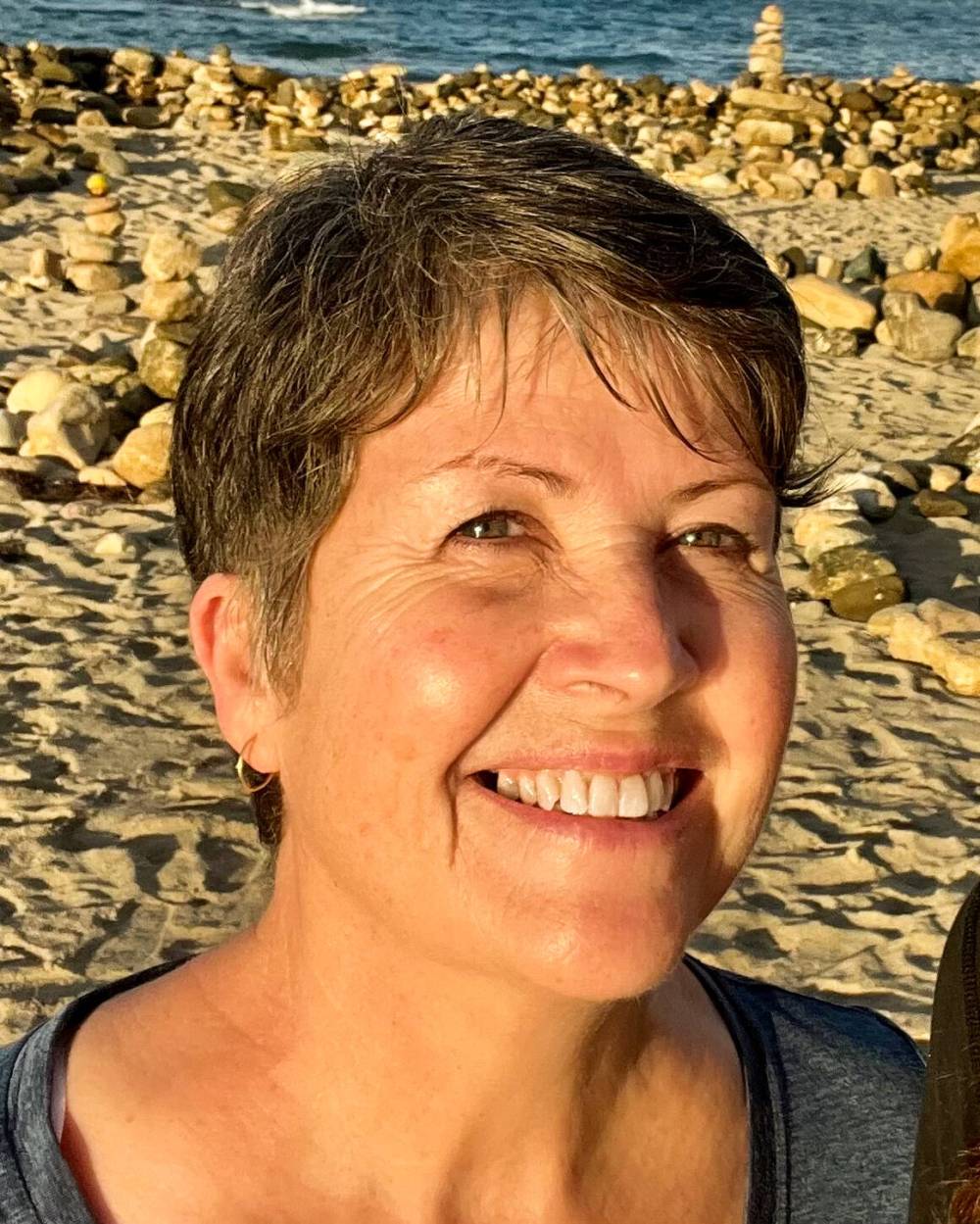 Debbie Fewster died while waiting for triple bypass surgery and her family is pushing for a law that would require health authorities to inform patients when they can’t provide timely life-saving care. (Supplied)