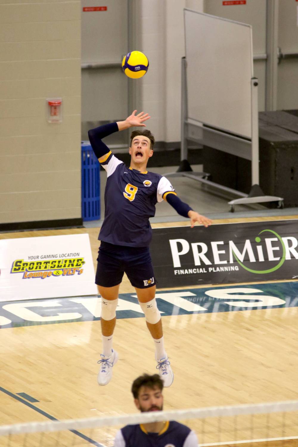 Riley Brunet has earned a few starts late in the Canada West men’s volleyball season and made it a tougher decision for coach Grant Wilson on who to start as the second middle blocker in his lineup. (Thomas Friesen/The Brandon Sun)