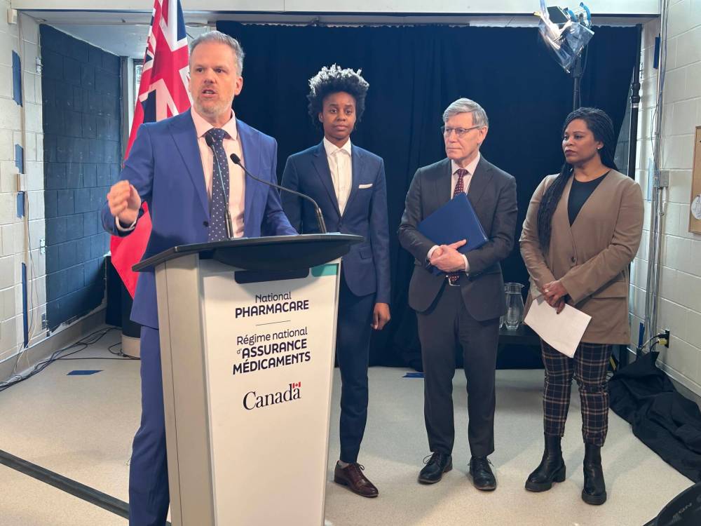 Federal health Minister Mark Holland announces Manitoba’s participation in the federal pharmacare program on Feb. 27 at the Women’s Health Clinic in Winnipeg. He is joined by Manitoba Health Minister Uzoma Asagwara, from left, Winnipeg MP Terry Duguid, a federal cabinet minister, and Marcy Ien, the federal minister for women and gender equality. (Winnipeg Free Press files)