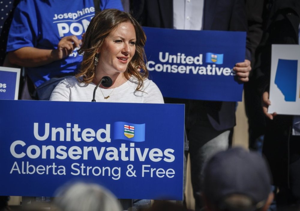 Alberta Environment Minister Rebecca Schulz speaks at a rally in Calgary, April 29, 2023. THE CANADIAN PRESS/Jeff McIntosh