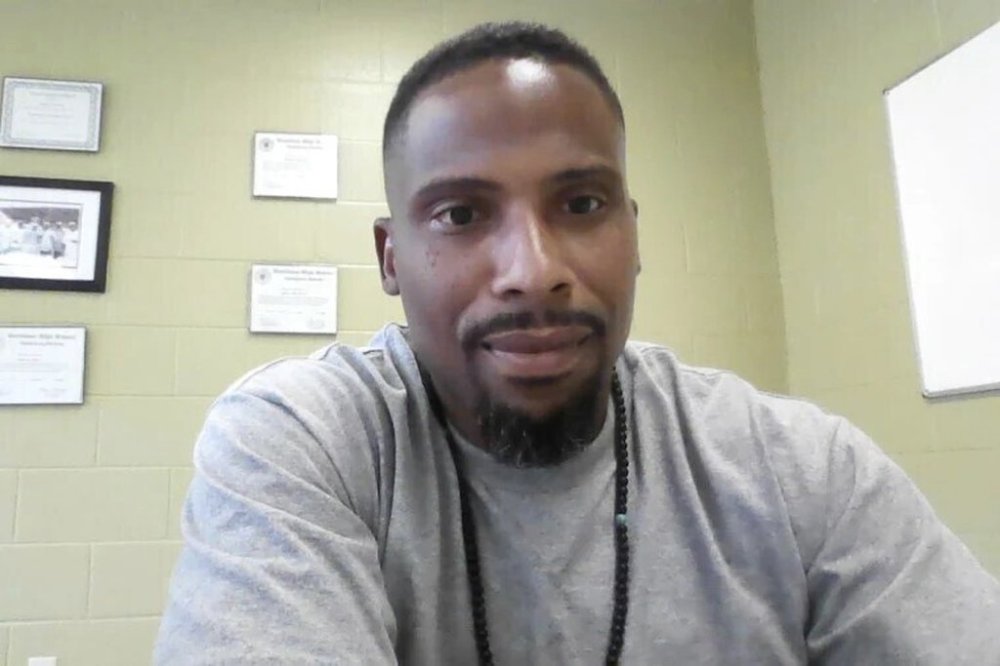 This undated photo shows Louisiana death row inmate Jessie Hoffman Jr., who was convicted in the 1996 murder of Mary