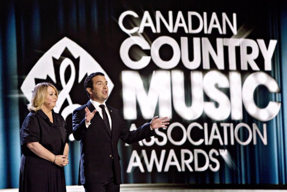 Jan Arden and Rick Mercer host the Canadian Country Music Association awards in Edmonton, Alberta on Sunday, Sept 7, 2014. THE CANADIAN PRESS/Jason Franson