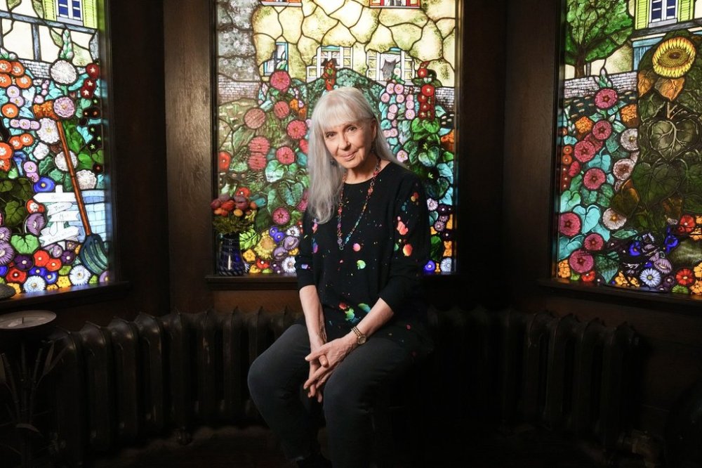 Sylvia Tyson poses in her Toronto home, on Tuesday, March 4, 2025. THE CANADIAN PRESS/Chris Young