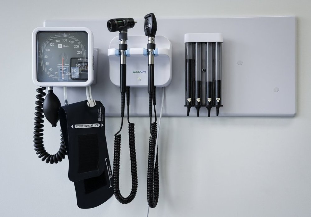 Medical tools are pictured in an exam room at a health clinic in Calgary, Friday, July 14, 2023. THE CANADIAN PRESS/Jeff McIntosh