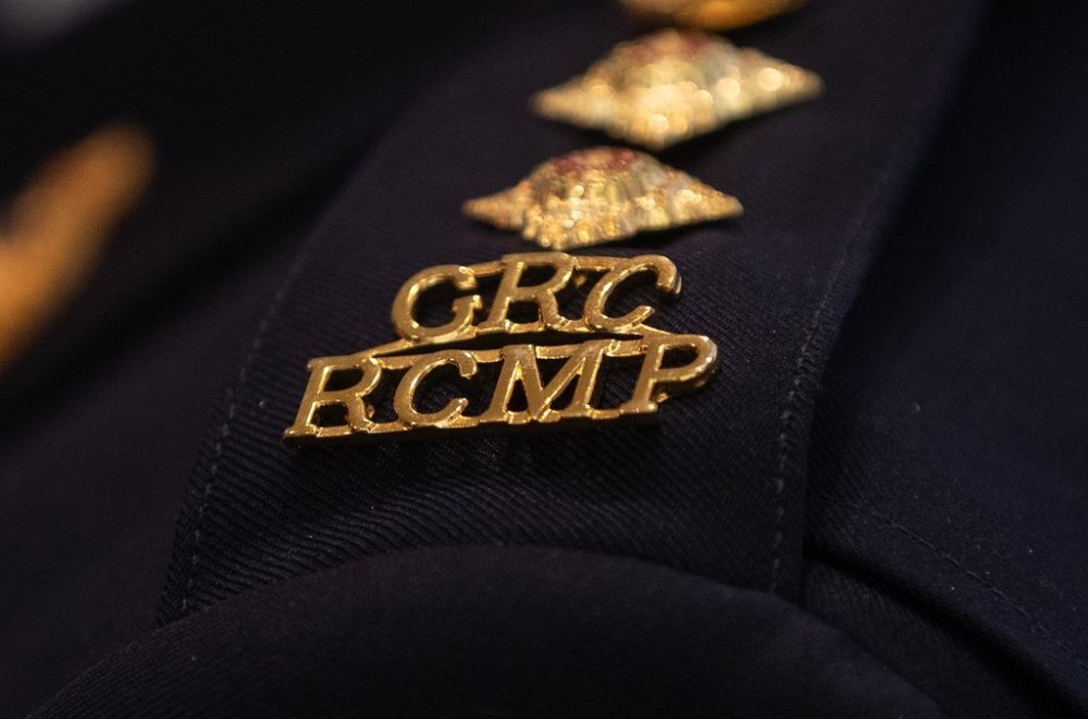 An RCMP epaulette. (File)