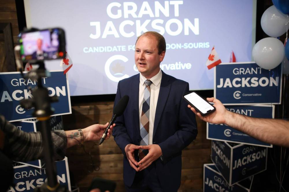 Brandon-Souris Conservative Party of Canada candidate Grant Jackson answers questions from journalists at his campaign party at Joe Beeverz Canadian Pub in Brandon on Monday evening. Jackson won his election race to become the next member of Parliament for Brandon-Souris. (Tim Smith/The Brandon Sun)