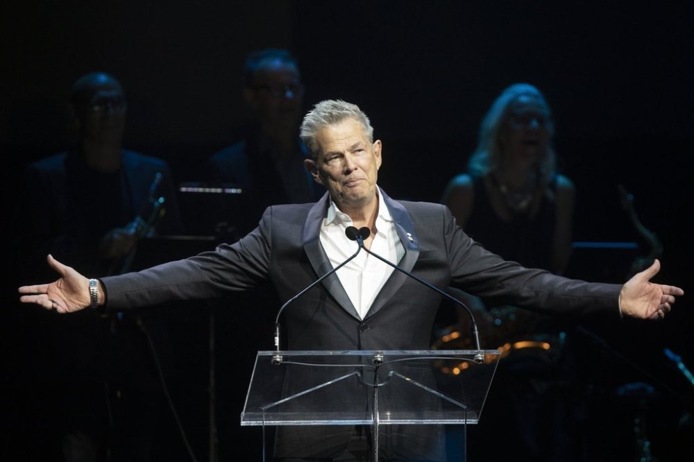 David Foster accepts his award at the Canadian Songwriters Hall of Fame Gala in Toronto, on Saturday September 24, 2022. THE CANADIAN PRESS/Chris Young