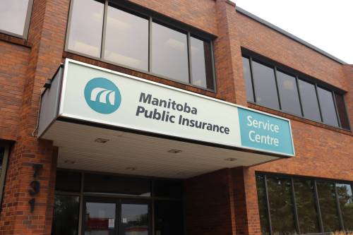 The exterior of Manitoba Public Insurance’s service centre office in Brandon. MPI says it has doubled its student capacity for driver training from last year. (File)