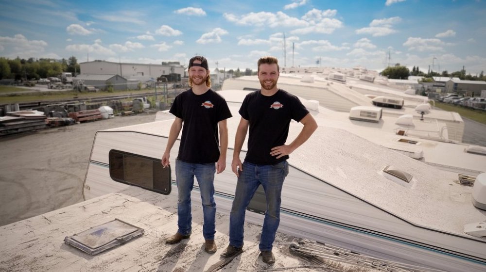 Brothers and entrepreneurs Dawson, left, and Jagger Glowatsky of the Prime Video docuseries