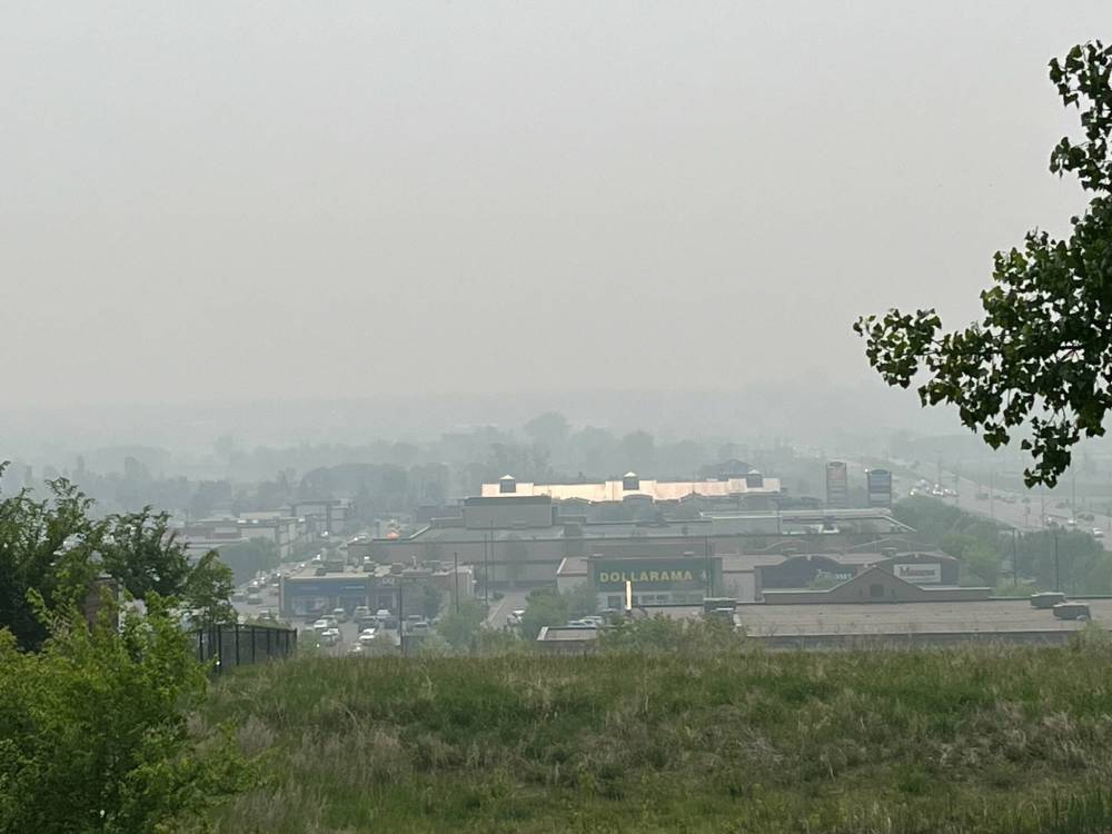 Looking south from Brandon’s North Hill on Saturday morning. The Air Quality Health Index reached 10+, indicating a “very high risk” level, on Saturday morning. (Perry Bergson/The Brandon Sun)