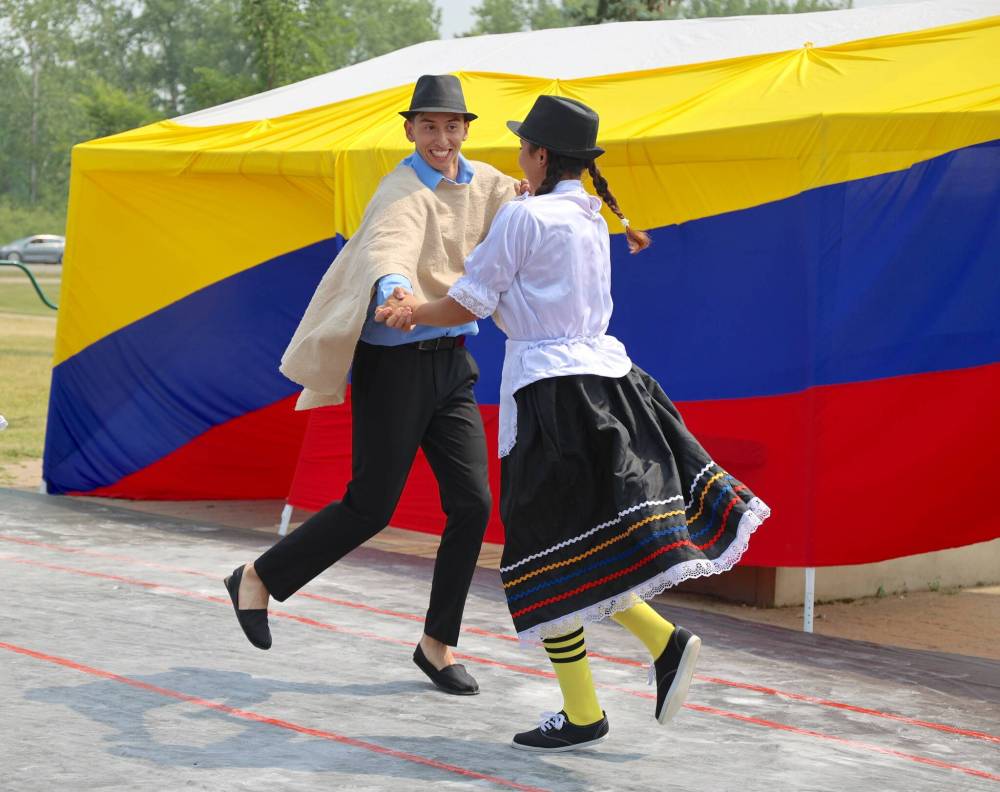 Traditional folk dancers at Brandon’s Kin Park Saturday afternoon celebrate Columbia’s Independence Day. (Photos by Michele McDougall/The Brandon Sun)