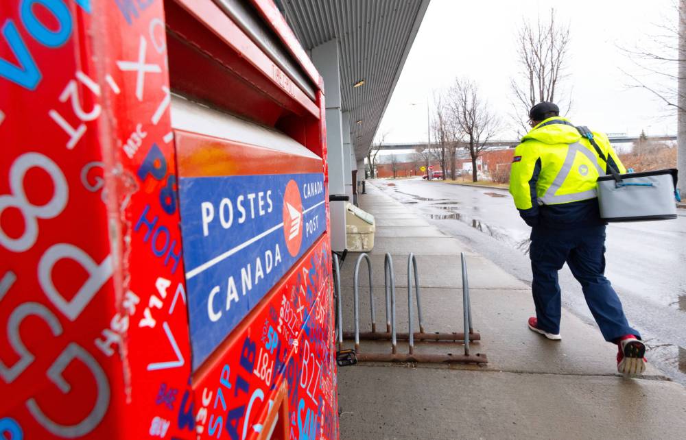 More than 53,000 Canada Post employees began voting Monday on the Crown corporation's final contract offers. (The Canadian Press files)