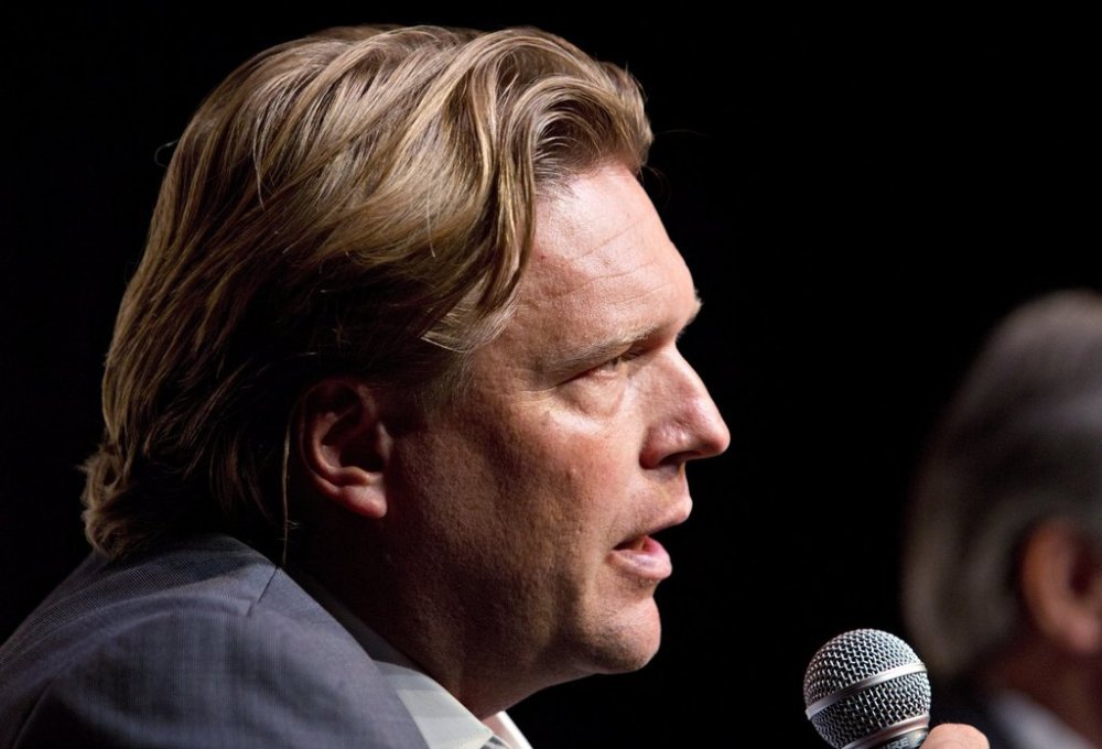 Thomas Lukaszuk speaks during the Alberta Progressive Conservative leadership forum in Edmonton on Thursday, Aug. 21, 2014. THE CANADIAN PRESS/Jason Franson