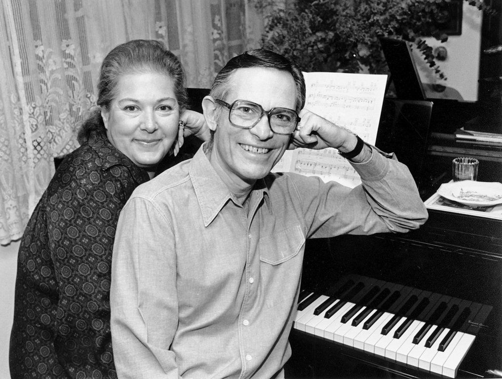 Alan Bergman, Oscar-winning lyricist who helped write ‘The Way We Were,’ dies at 99