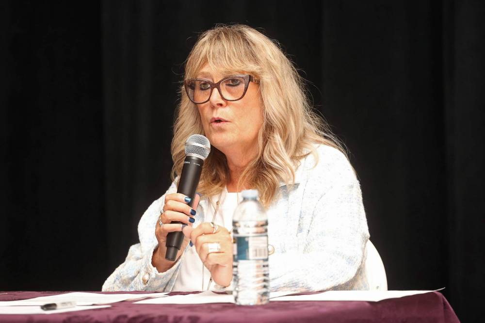 Colleen Robbins, the Progressive Conservative candidate for Spruce Woods, speaks during the Souris & Glenwood Chamber of Commerce byelection debate last week. On Monday, Robbins apologized for social media comments she made about residential schools in 2021. (Tim Smith/The Brandon Sun files)