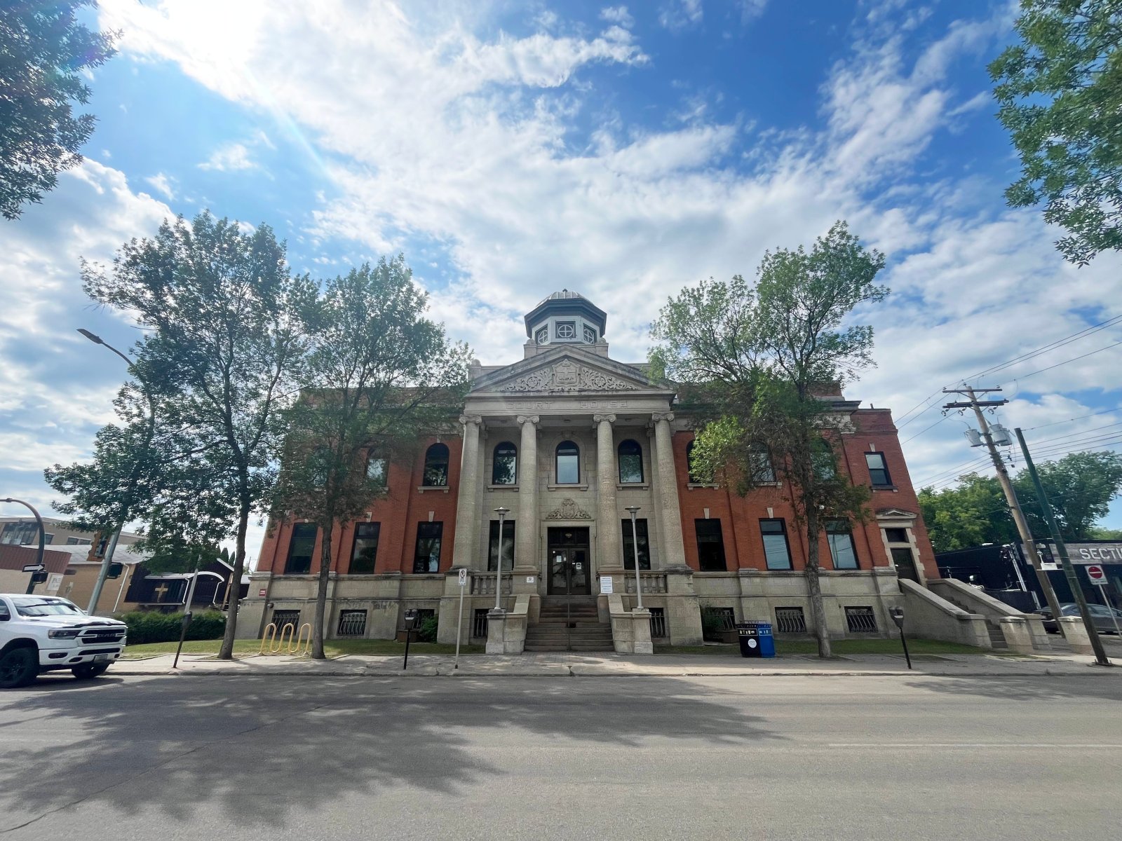 Seven years in prison for luring two child victims – Brandon Sun