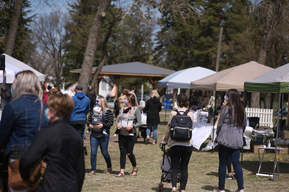 People make their way through the Apple and Pine Market at the Keystone Centre grounds on Saturday. (The Brandon Sun files)