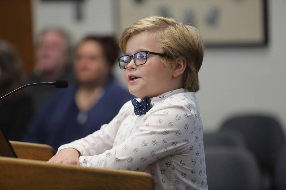 Ten-year-old Frasier McArthur speaks to councillors at Tuesday’s council meeting. McArthur advocated for gaga ball pits to be installed at parks in Brandon. (Alex Lambert/The Brandon Sun)