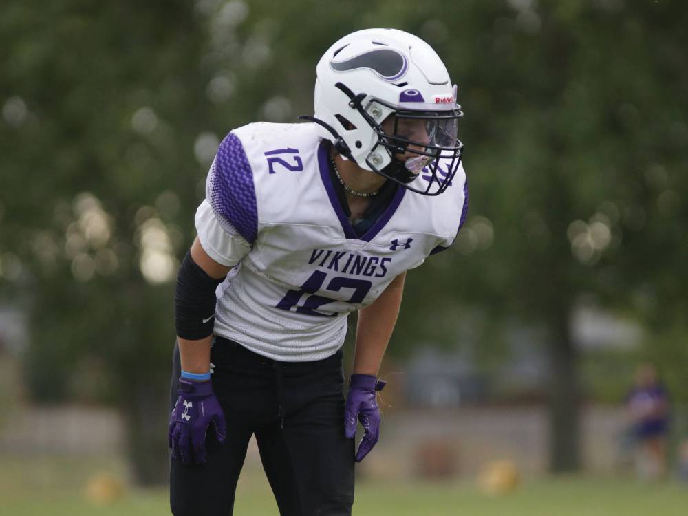 Vikings wide receiver Asher Glover (#12) prepares to run his route as Massey searches for a late push during fourth quarter action. (Massimo De Luca-Taronno/The Brandon Sun)