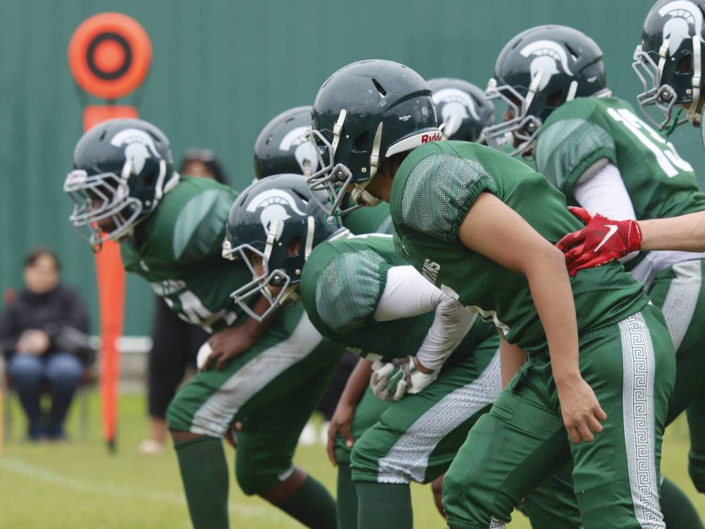 The Neelin Spartans grabbed their first victory of the year after beating the Parkwest Outlaws on Friday. (Massimo De Luca-Taronno/The Brandon Sun)