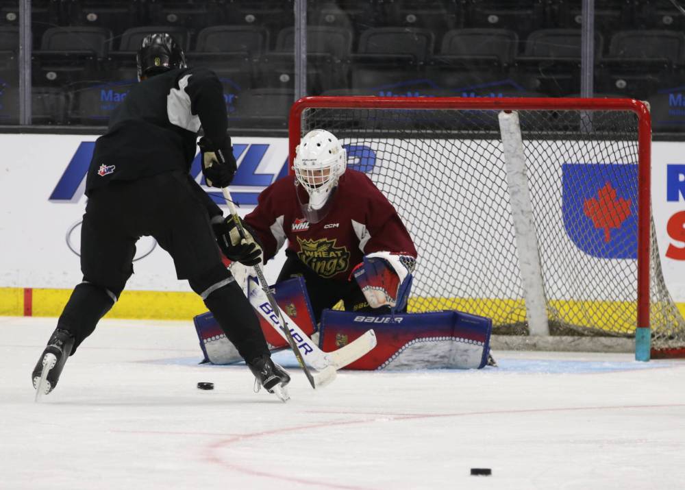 Hudson Perry prepares to stop Prabh Bhathal during Brandon Wheat Kings practice earlier this week. The young goalie was acquired by Brandon last season for a draft pick. (Perry Bergson/The Brandon Sun)
Sept. 25, 2025