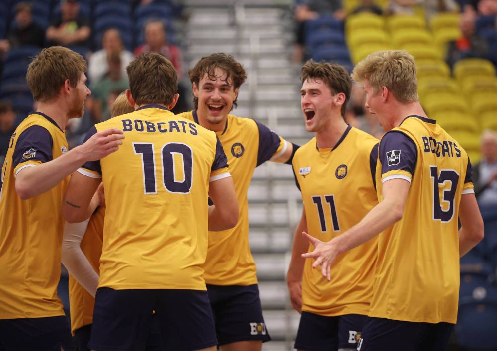 Brandon Bobcats players celebrate a point during university men's pre-season volleyball action against the University of Winnipeg Wesmen at the BU Healthy Living Centre on Friday evening.
(Tim Smith/The Brandon Sun)