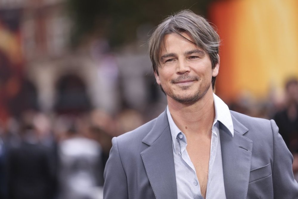 Josh Hartnett poses for photographers upon arrival at the premiere for the film 'Oppenheimer,' in London, Thursday, July 13, 2023. THE CANADIAN PRESS/AP-Invision, Vianney Le Caer