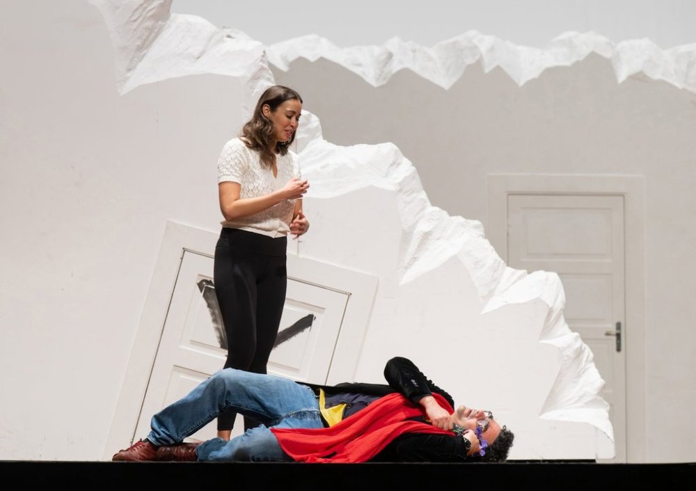 This image released by the Metropolitan Opera shows soprano Nadine Sierra, standing, rehearsing with director Rolando Villazón for his new production of Bellini’s “La Sonnambula