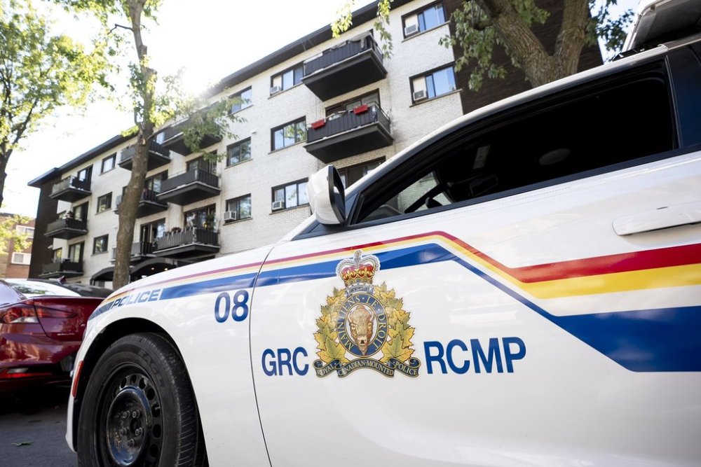 An RCMP vehicle is seen during an active investigation in Montreal on Wednesday, Aug. 20, 2025. THE CANADIAN PRESS/Christopher Katsarov