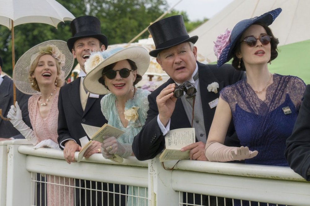 This image released by Focus Features shows Laura Carmichael, from left, Harry Hadden-Paton, Elizabeth McGovern, Hugh Bonneville and Michelle Dockery in a scene from