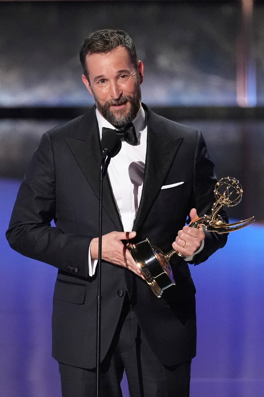 Noah Wyle accepts the award for outstanding lead actor in a drama series for