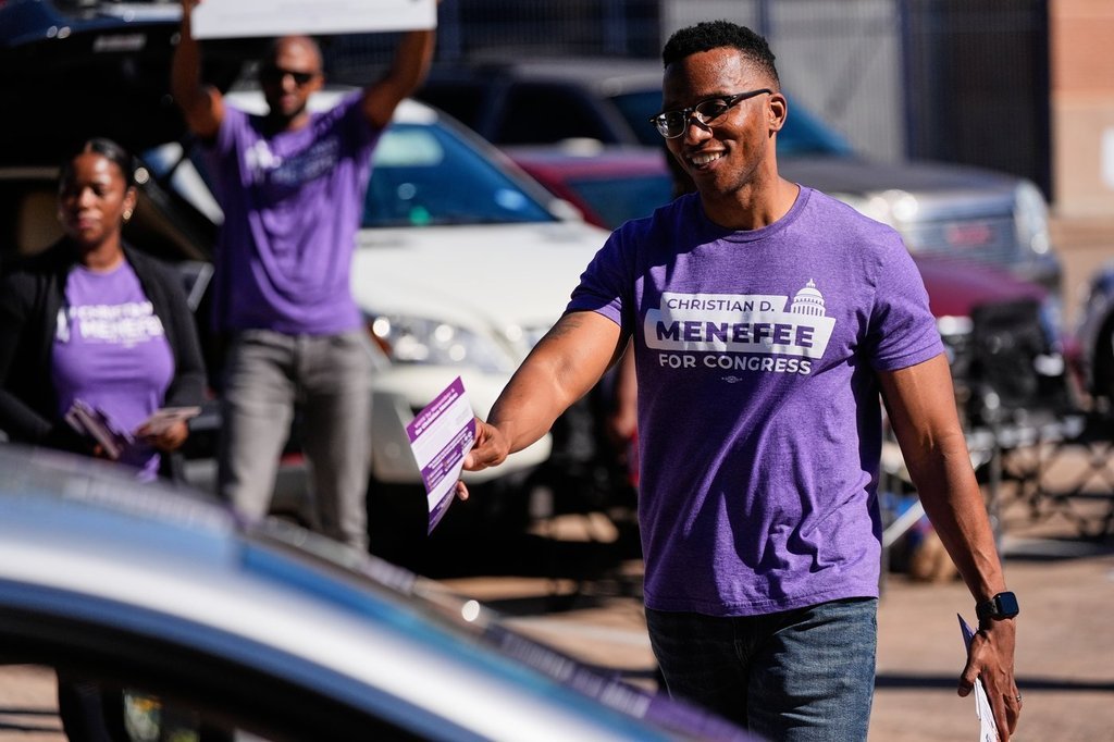 Texas Democrats Menefee and Edwards advance to runoff for vacant US ...