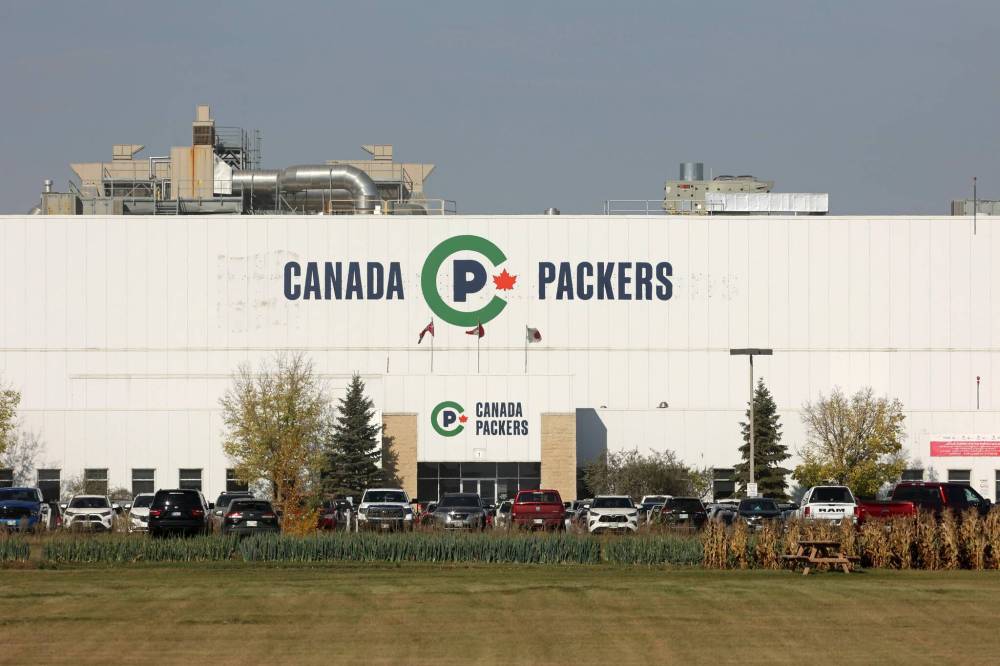 The Canada Packers plant on Richmond Avenue East in Brandon is expected to see continued job growth. (Tim Smith/The Brandon Sun)