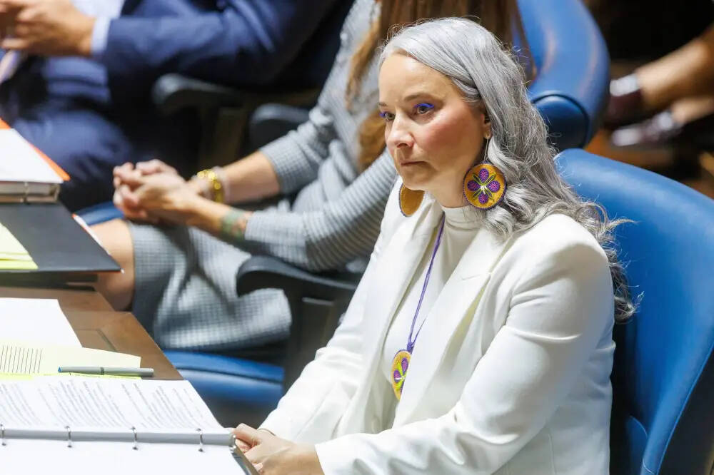 Families Minister Nahanni Fontaine takes her seat in the assembly chamber on the first day of the fall session of the 43rd legislature on Wednesday. (Mike Deal/Winnipeg Free Press)