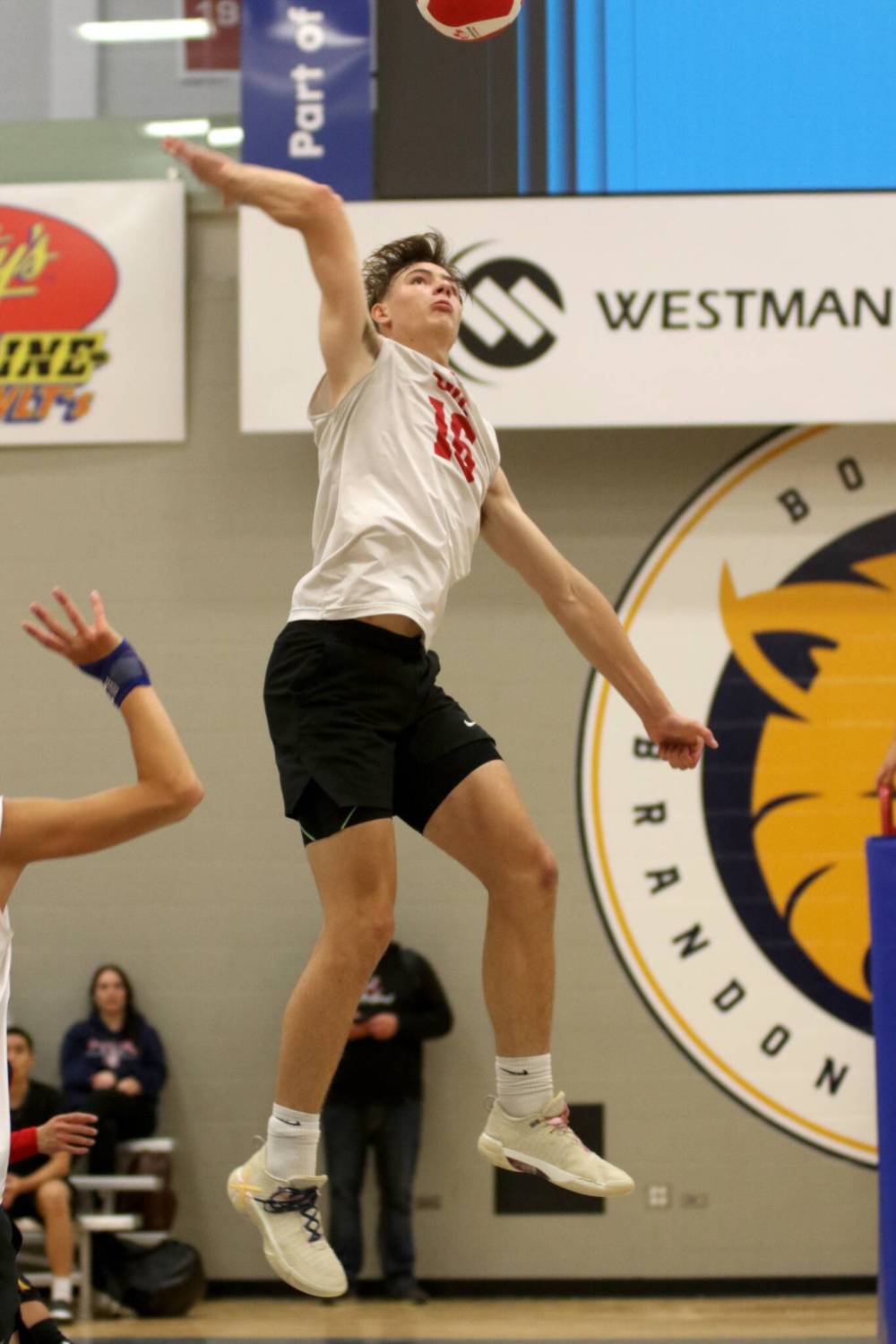 Alfredo Enns of the Garden Valley Zodiacs has committed to the Brandon University men’s volleyball team for the 2026-27 Canada West season. (Thomas Friesen/The Brandon Sun)