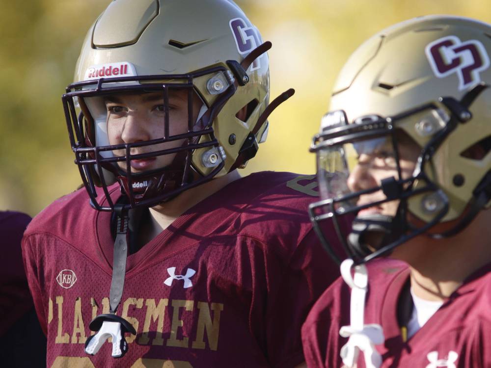 Drake Heintz (60) of the Crocus Plainsmen looks on as his club heads into the second half with a 24-0 lead. (Massimo De Luca-Taronno/The Brandon Sun)