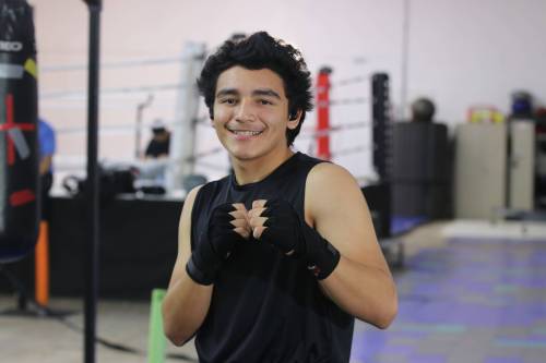 Miguel Melo, 16, will be fighting in the Fall Brawl boxing event at the Brandon Fitness Combat Academy next Saturday. (Perry Bergson/The Brandon Sun)
                                Oct. 17, 2025